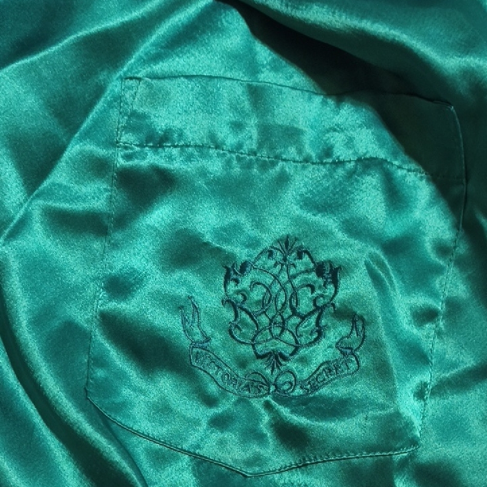Victoria's Secret Green Satin Chemise - Picture 2 of 3